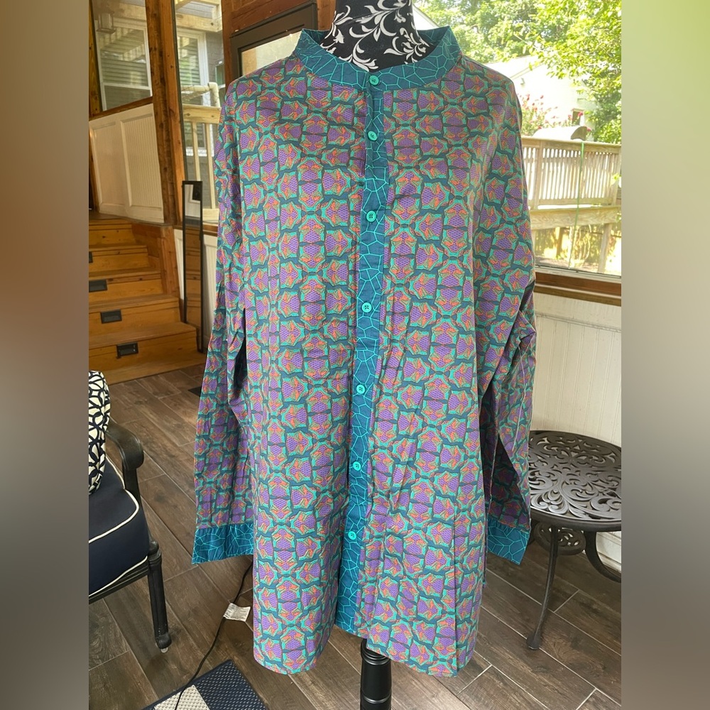 NWT Disney Marvel Black Panther Men’s Button Down